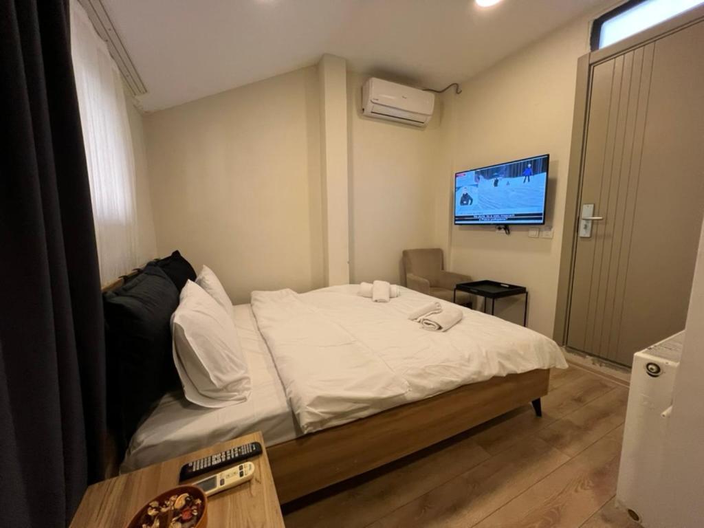 Roj Suite Istanbul Bagian luar foto